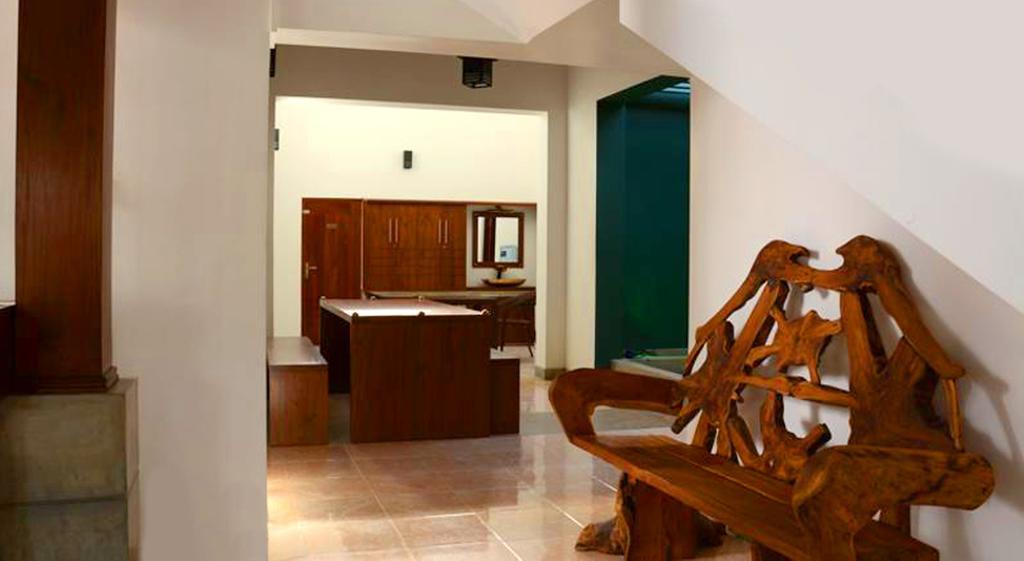 Inlak Garden Hotel Negombo Esterno foto
